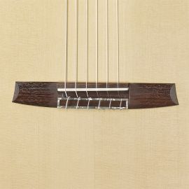 Hanika-Meisterklasse-HE-Torres-Curved rosewood bridge