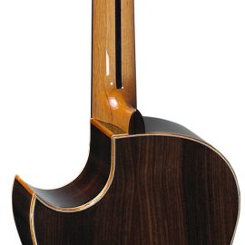 Hanika-Oberklasse-Cut-PC-Detail-4-High-End-Hochglanzoberflaeche