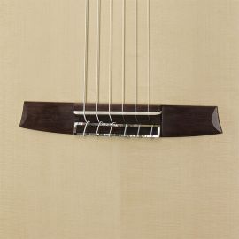 Hanika-Meisterklasse-Natural-Lattice-Curved rosewood bridge